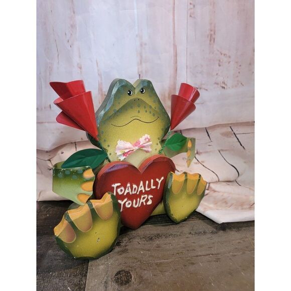 Wooden Valentine's Day toad frog todally yours Decor figure - Picture 2 of 4